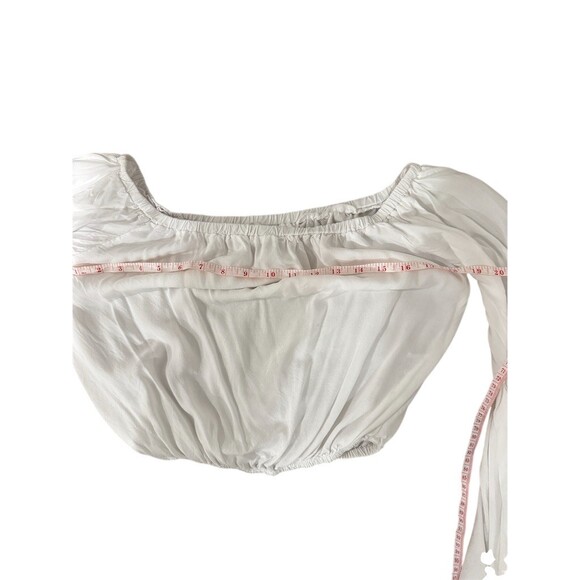 Kellie Blouse Womens Size M White Off Shoulder Cropped Bell Sleeve Boho - Picture 2 of 7